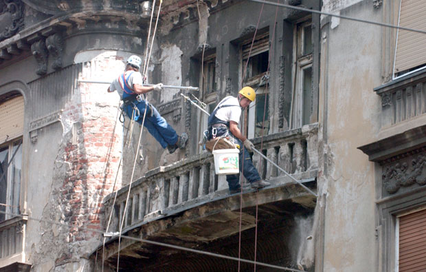 Милион евра за нове фасаде